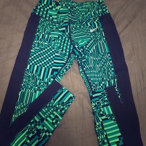 Nike dri fit leggings